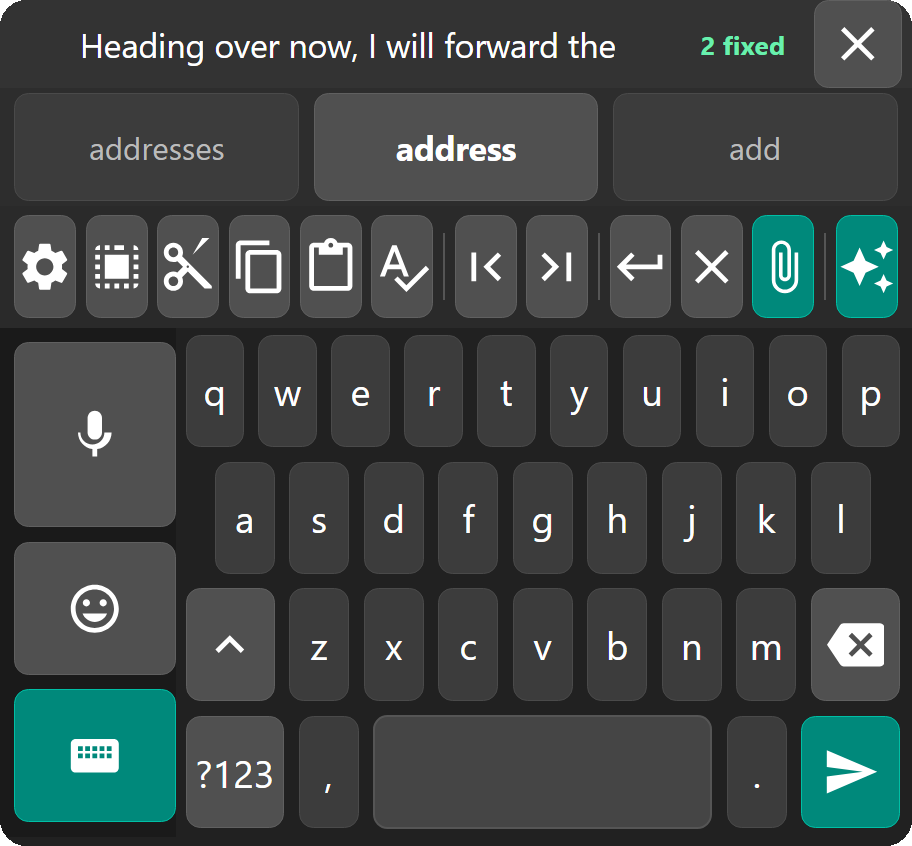 The right-handed layout: QWERTY rows docked right, with a column holding the microphone, emoji and full keyboard